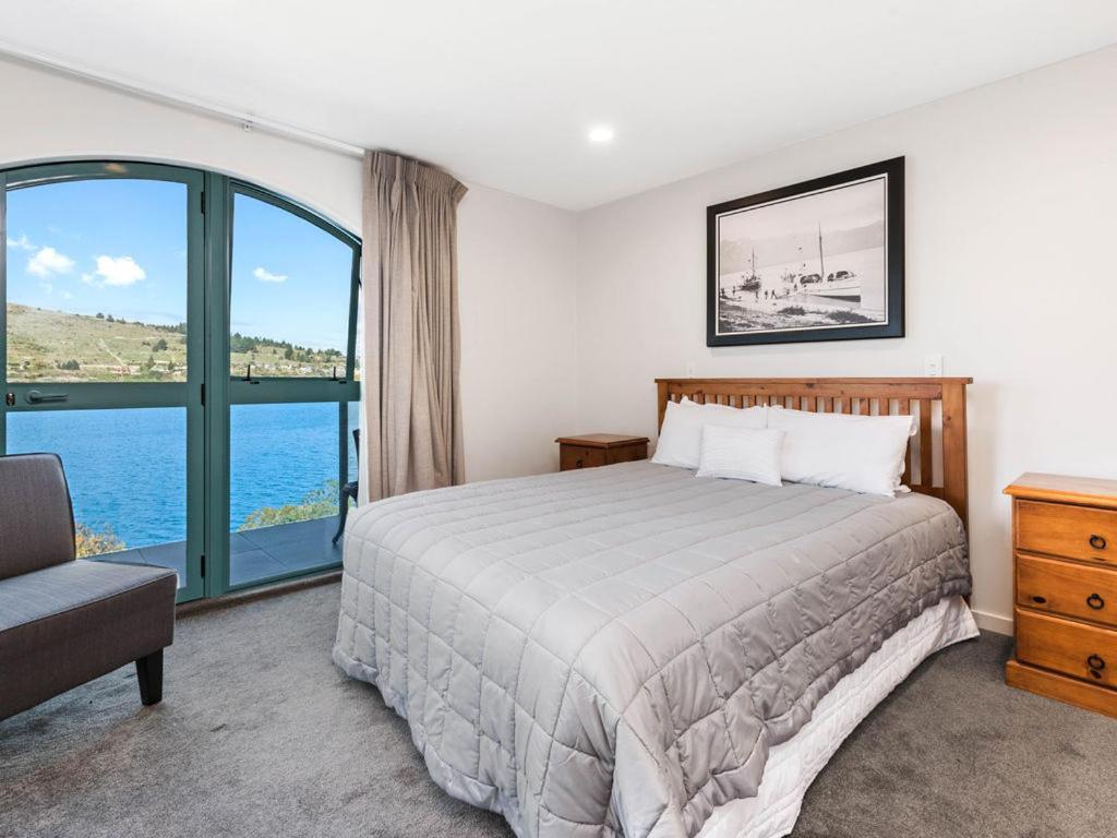 Lakefront Living At Remarkables Retreat Queenstown Bagian luar foto