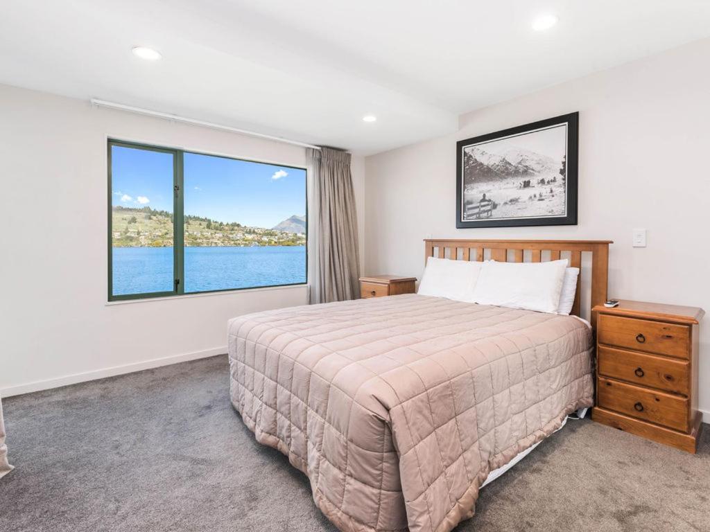 Lakefront Living At Remarkables Retreat Queenstown Bagian luar foto