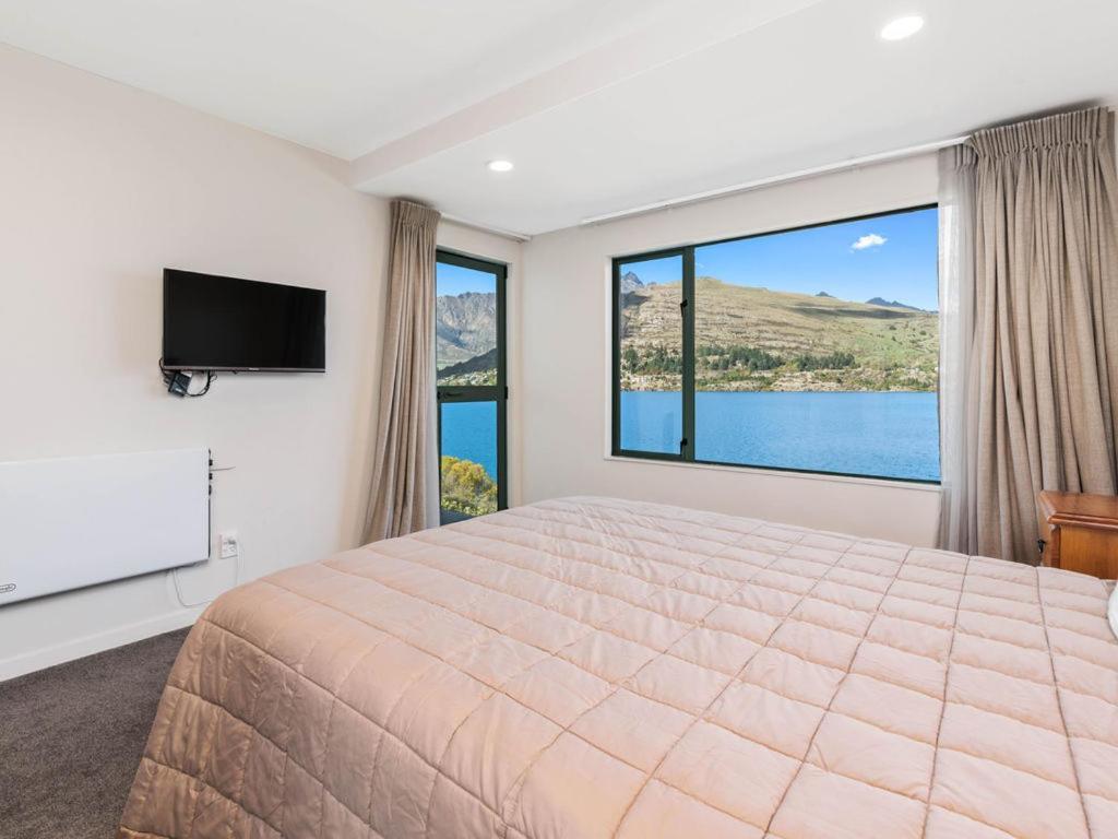 Lakefront Living At Remarkables Retreat Queenstown Bagian luar foto