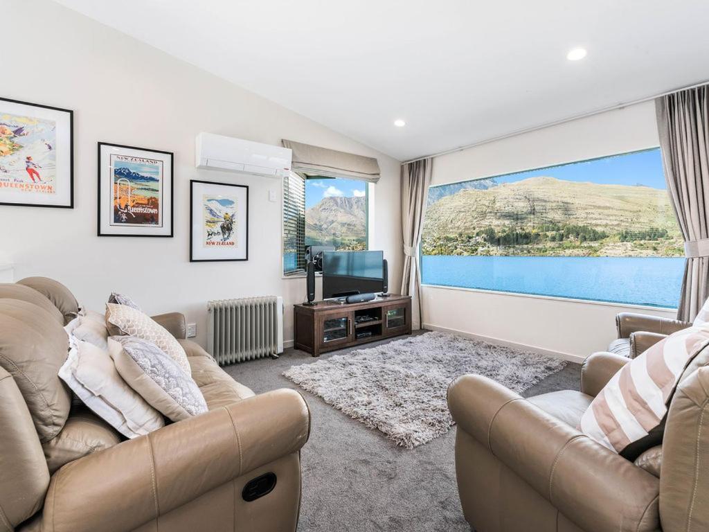 Lakefront Living At Remarkables Retreat - Unit 4 Queenstown Bagian luar foto