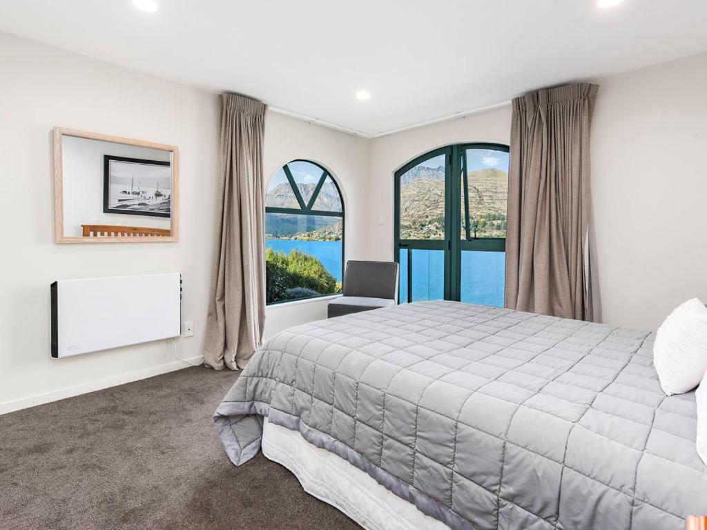 Lakefront Living At Remarkables Retreat - Unit 4 Queenstown Bagian luar foto