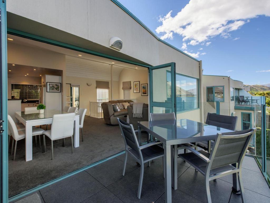 Lakefront Living At Remarkables Retreat Queenstown Bagian luar foto